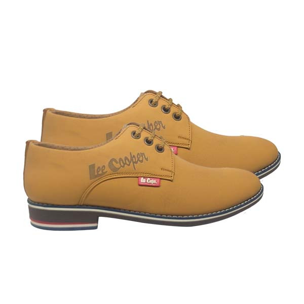 Lee Cooper men's shoe trend. LC9635 Brown #leecooper | Shoes mens, Shoe  collection, Shoes sneakers