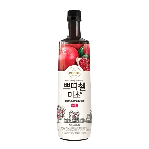 CJ Petitzel Pomegranate Fruit Vinegar Drink, 900ml